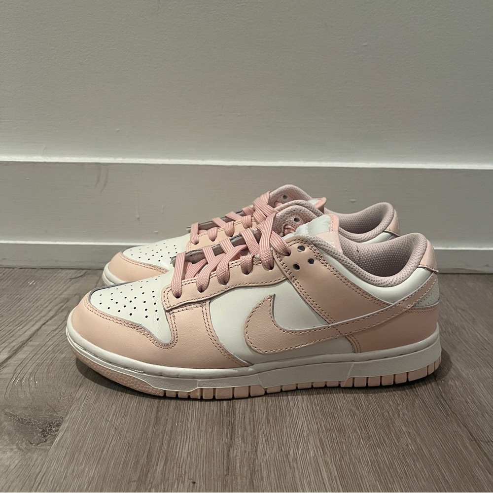 Nike Dunk Low ‘Orange Pearl’